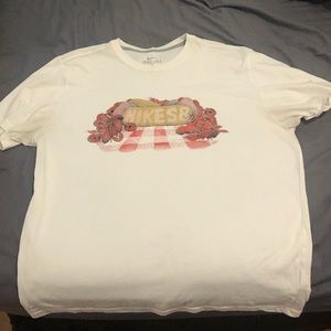 Nike SB shirt